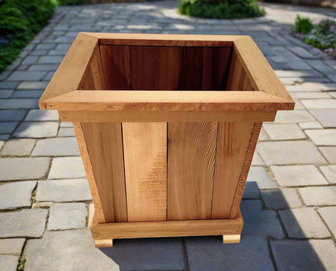 Planters & Garden Beds